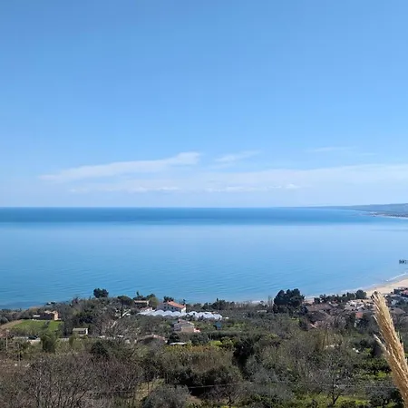 Casa Della Grazia 公寓 *